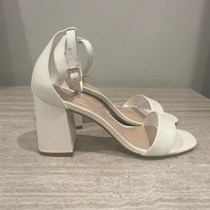 ALDO WHITE BLOCK HEEL SANDALS